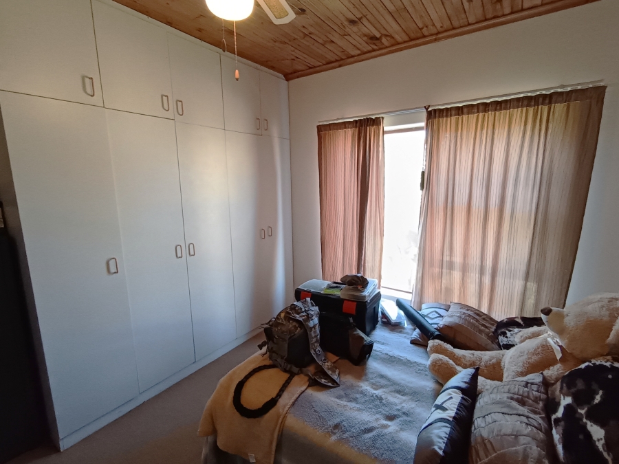 2 Bedroom Property for Sale in Noorsekloof Eastern Cape